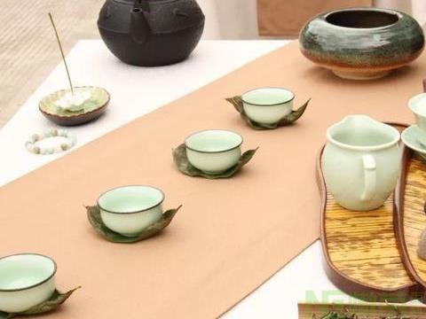 如何为自己打造一方茶席 茶席应该怎么布置